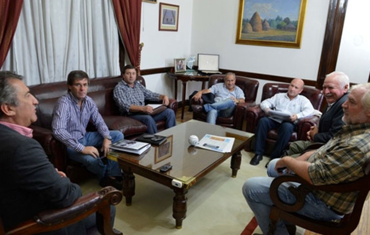 Obras para el parque industrial de Nogoyá