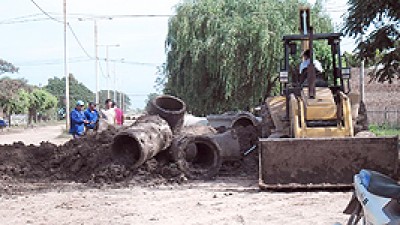La Municipalidad de Pirané realiza intensos trabajos tras las lluvias