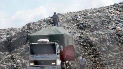 Municipios Tucumanos implementan un plan de crisis para trasladar la basura