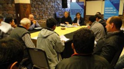 Catamarca: Reunión con ganaderos e intendentes del Oeste por el plan agroindustrial