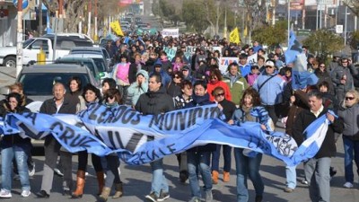 Municipales de Caleta Olivia tomaron los sectores