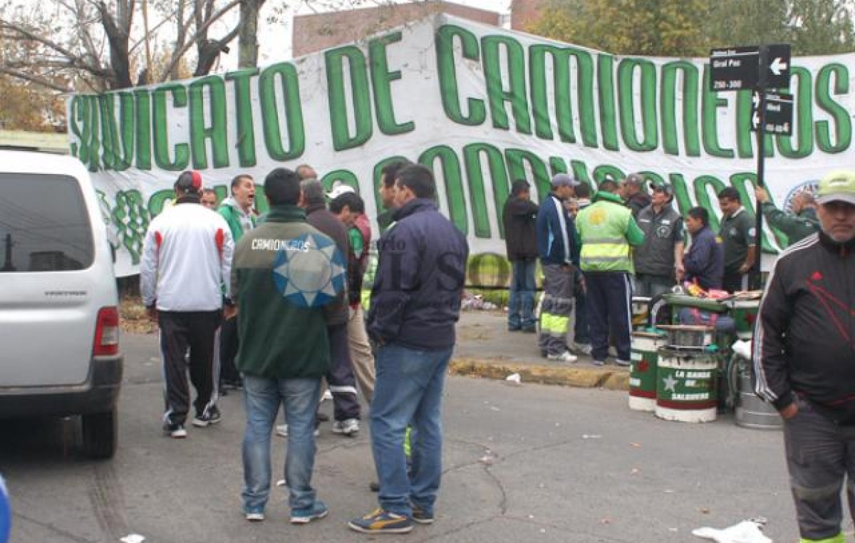 Advierten por paro nacional por el conflicto de la basura en Quilmes