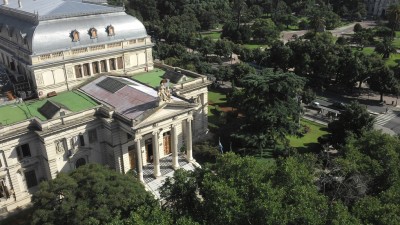 Reelecciones de intendentes: el límite recién regiría en el 2023