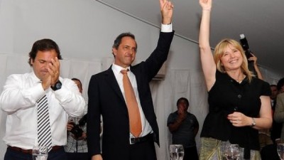 Tras reunión con intendentes de la Quinta y la Sexta, el sciolismo lanzó las “mesas seccionales Scioli 2015”