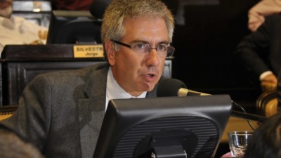 Para la UCR, con la Policía Local “legalizan la fuerza de choque de algunos intendentes»