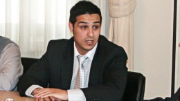 Sarmiento insiste con su pedido de un adicional de regalías petroleras