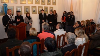 Se firmó en Gaiman acuerdos para llevar agua potable a tres zonas rurales y refuncionalizar el antiguo túnel
