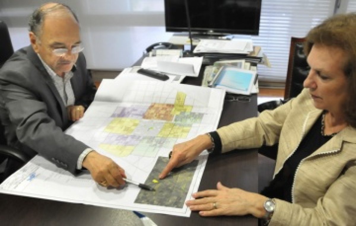Ampliarán la red cloacal de Castelli con una inversión de 280 millones de pesos