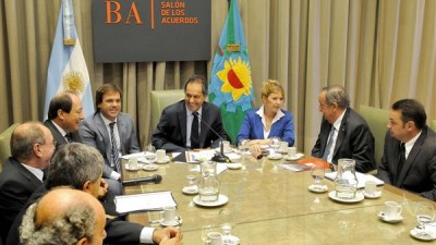 Intendentes radicales le dejaron «una lista de reclamos» a Scioli