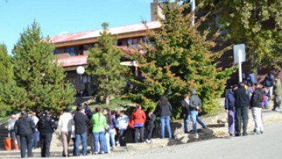 Municipales de Río Turbio aceptaron propuesta del intendente