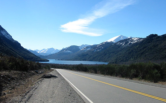 Lago-Guillelmo---Ruta-Bariloche---El-Bolsxn