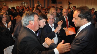 Proyecto para limitar reelecciones: ¿Quiénes son los intendentes eternos en Buenos Aires?