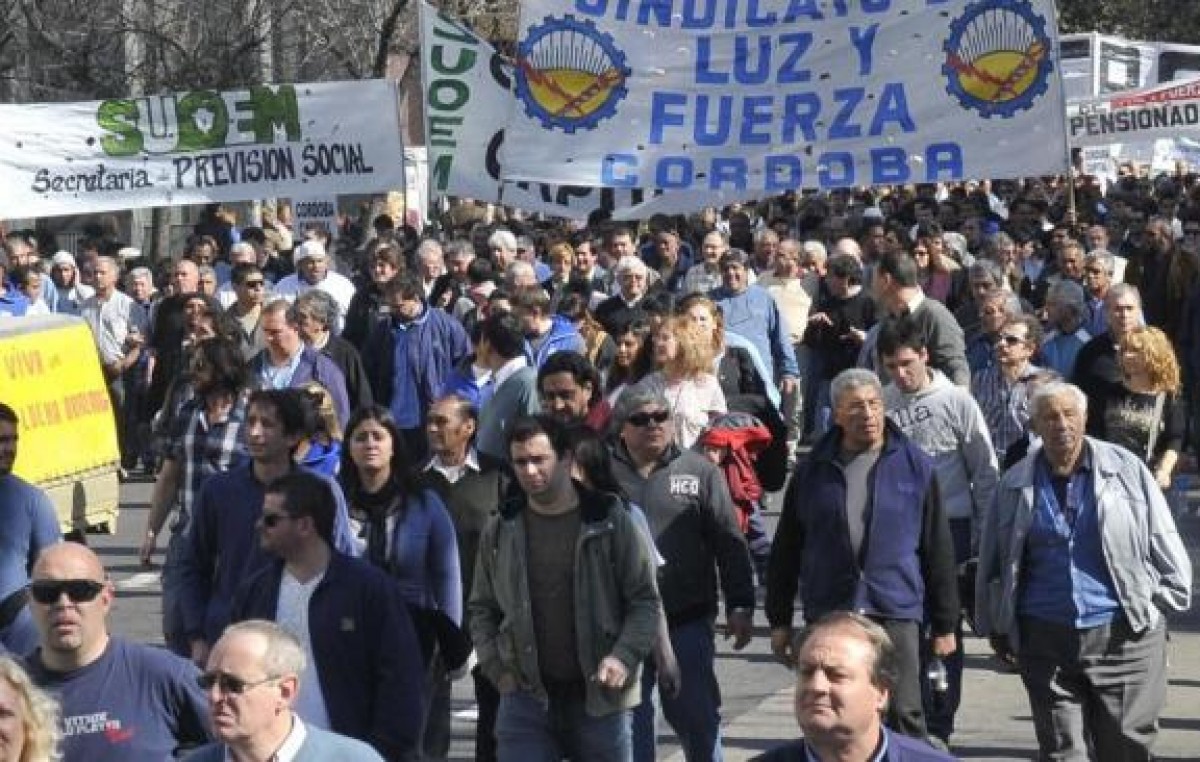El Suoem y Luz y Fuerza se movilizan hoy por Ganancias