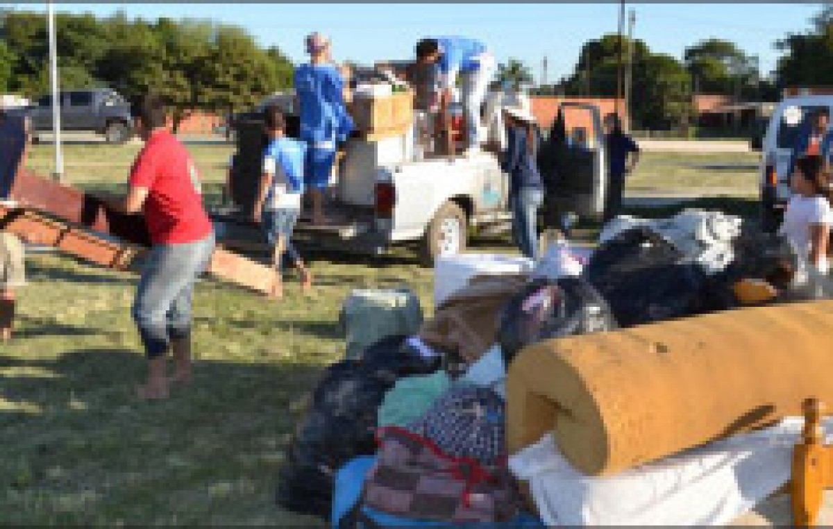 Clorinda: 25 familias son evacuadas por al crecida del río Paraguay
