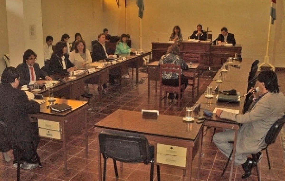 La Banda: Sancionan a los ediles viables con una pena de $ 100 por cada sesión a la que no asistieron