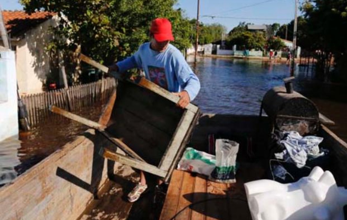 Una inusual crecida de los ríos Iguazú y Paraná alerta a Santa Fe
