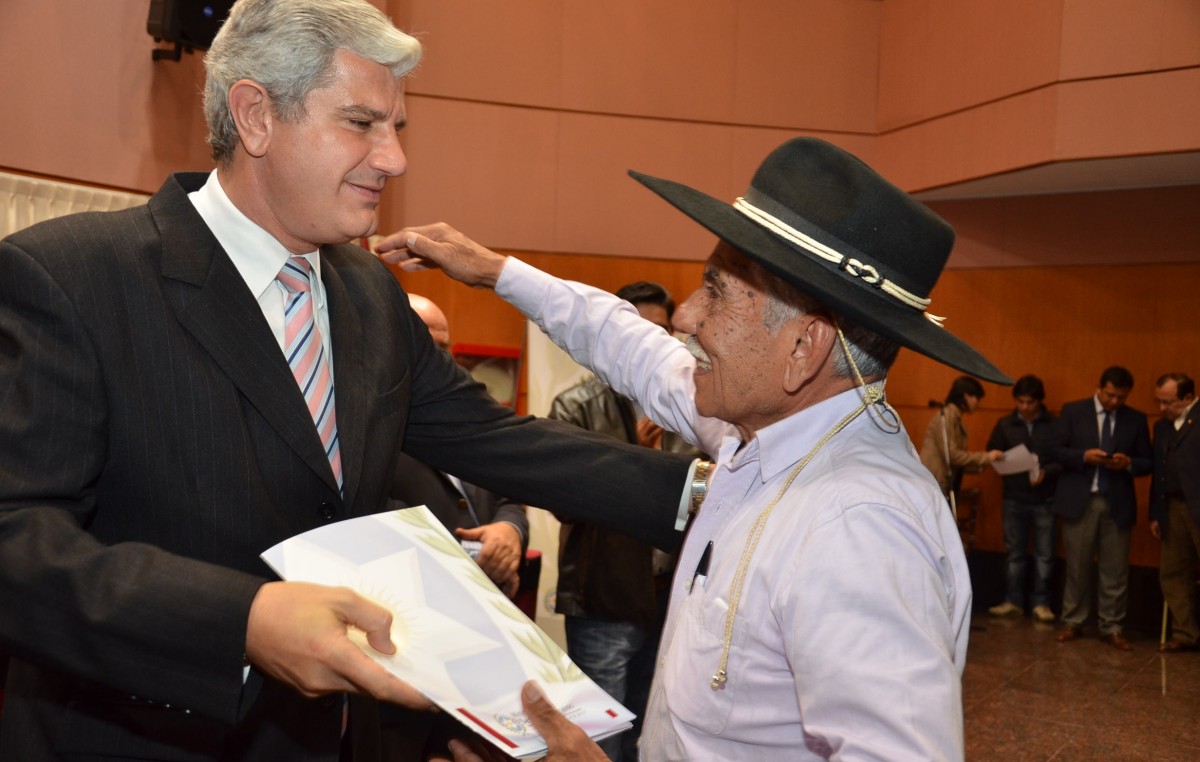 Salta: “Criollos y comunidades originarias hacen hoy realidad el sueño de la propiedad de las tierras”