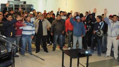Municipales de Catamarca irían al paro
