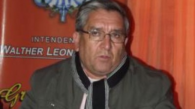 Polémica porque el intendente de San José tiene seis millones de pesos de regalías guardados en plazo fijo