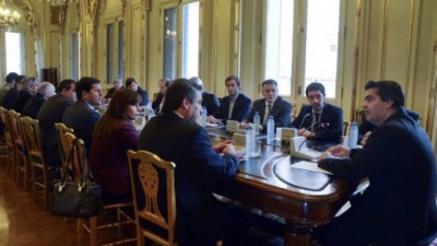 Intendentes de la UCR Córdoba pidieron a Capitanich que acelere trámites