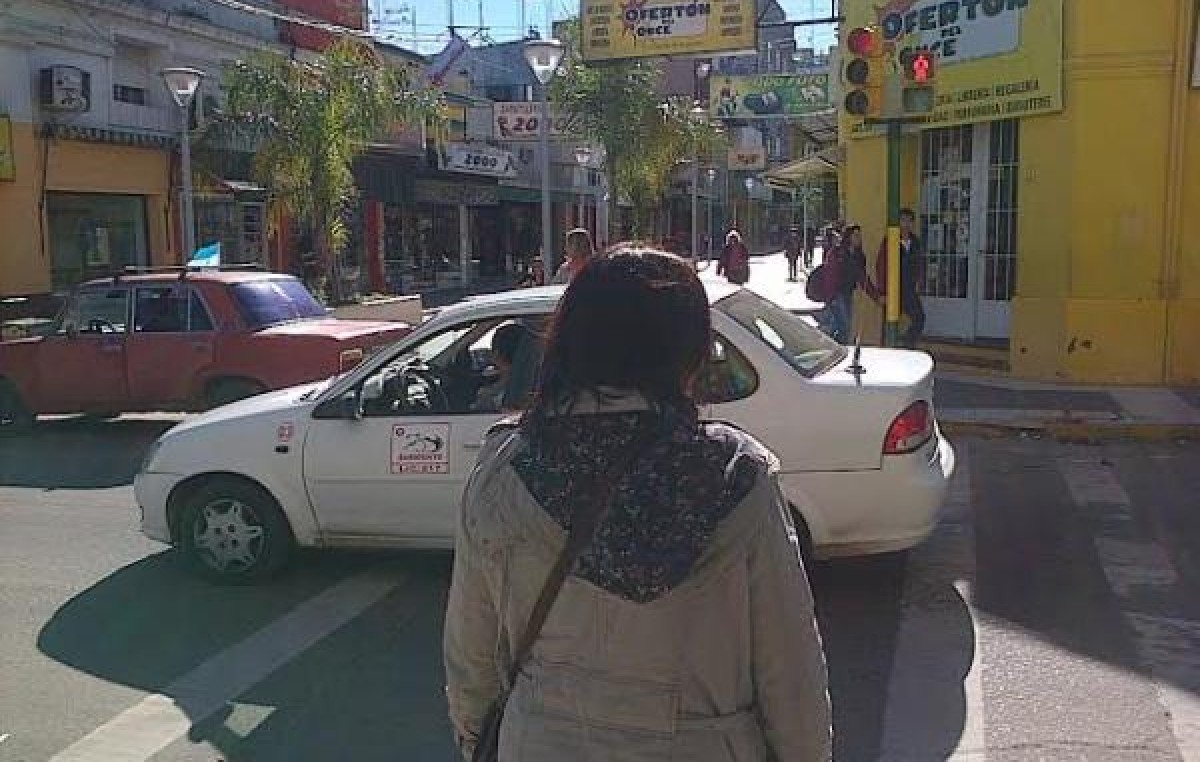 Concordia tendrá el primer semáforo de la provincia con placas en sistema braille