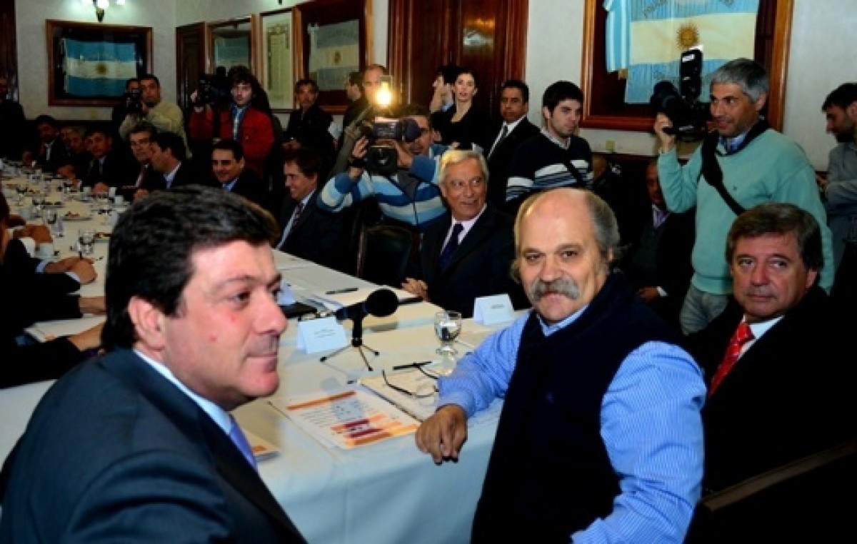 Coincidencias y contradicciones sensibles que ponen en jaque el proyecto de Policía Local
