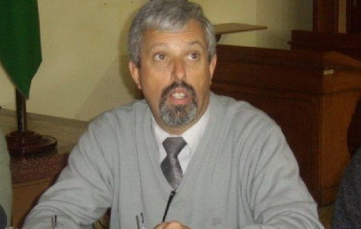 Tras el conflicto y aumento, el Intendente de Rosales ahora se pone firme con los Municipales