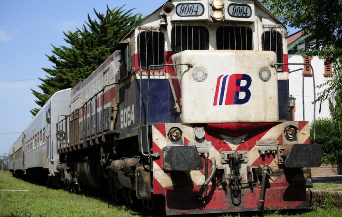 Santa Rosa: Hay dos proyectos para la llegada permanente del tren