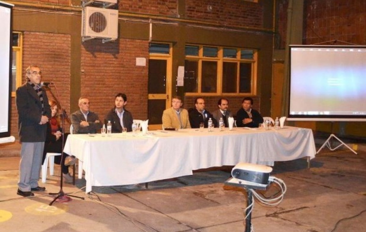 Presentan proyecto de urbanización para el barrio La Isla en Jujuy