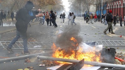 Chile: estudiantes marcharon contra la reforma educativa