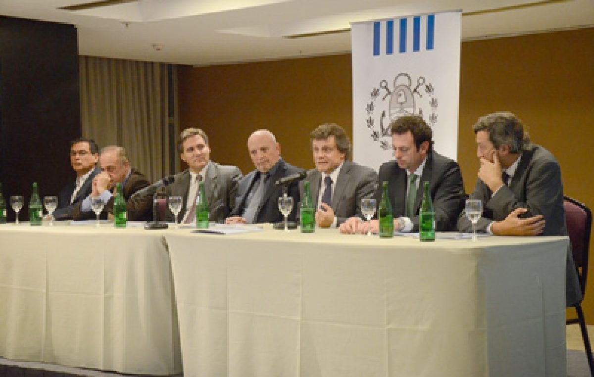 En búsqueda de inversiones, Mar del Plata presentó sus bondades ante industriales