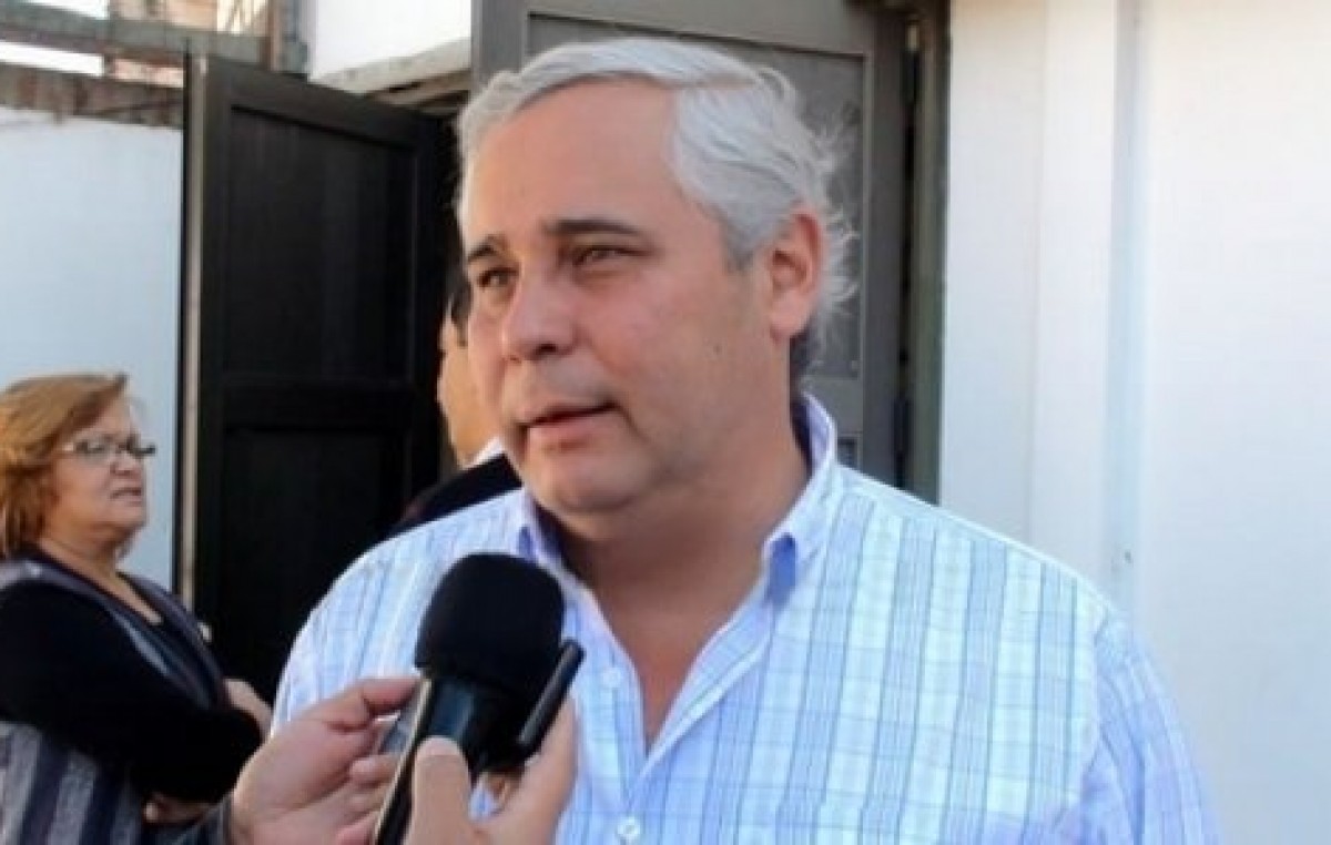 Provincia y Municipio Correntino agudizan sus estrategias para cumplir con sueldos