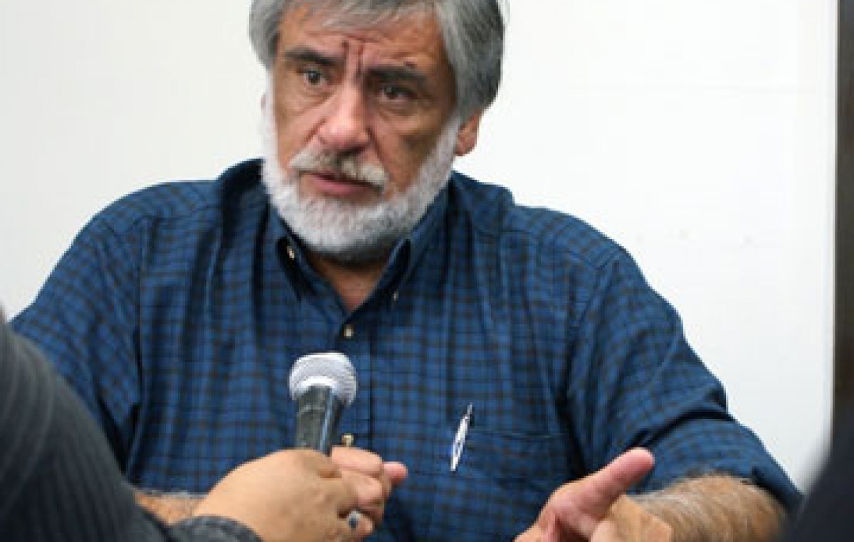 El Intendente de Caleta Olivia decidió pagar los sueldos municipales
