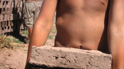 El intendente de Concordia firmó un acuerdo para combatir el trabajo infantil en la ciudad