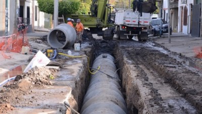 San Juan: Cloacas, $81 millones para conectar gratis a 28 barrios