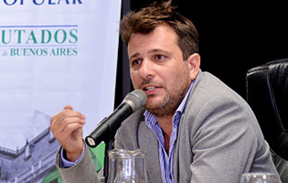 «Los municipales tienen que tener paritarias como cualquier trabajador»