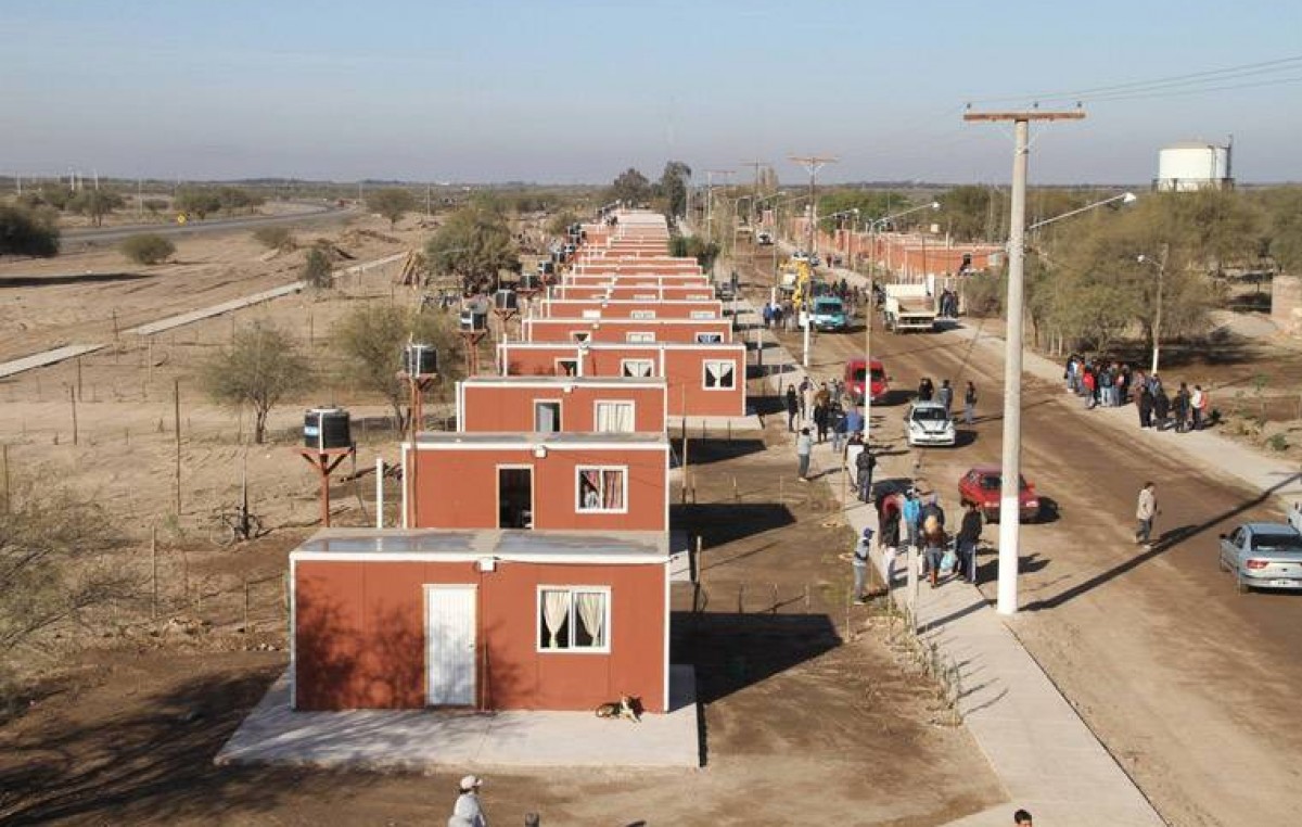 Entregaron 100 módulos habitacionales en La Chimbera