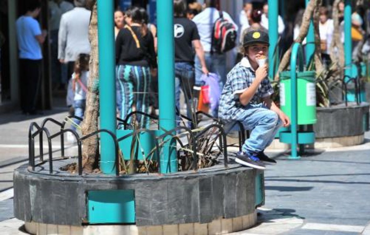 Las ciudades apuestan cada vez más a los peatones y mirá lo que pasa en Córdoba