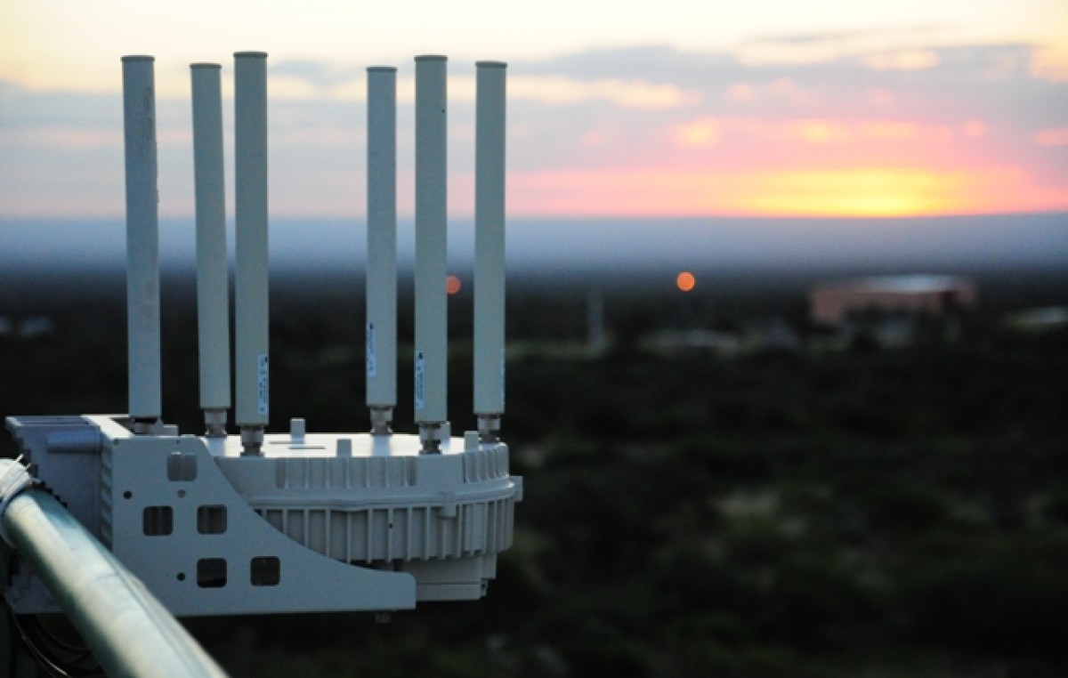 San Luis, se invertirán $100 millones por 1000 kilómetros de fibra óptica y 500 antenas de Wi-Fi