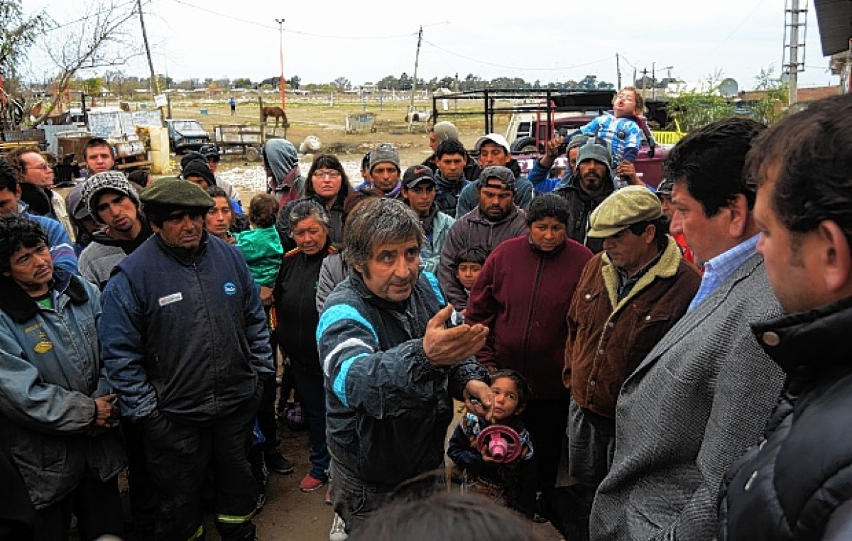 En un clima de tensión, arranca un censo a los cartoneros de Bahia Blanca