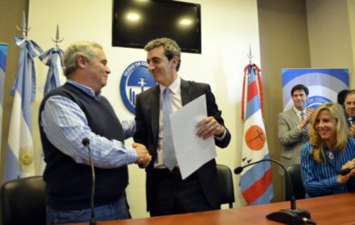 Potencian la idea de implementar el metrobus para la capital correntina