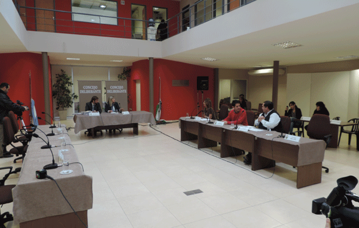 Viedma: La Presidenta del Concejo Deliberante recibió a referentes de SOYEM