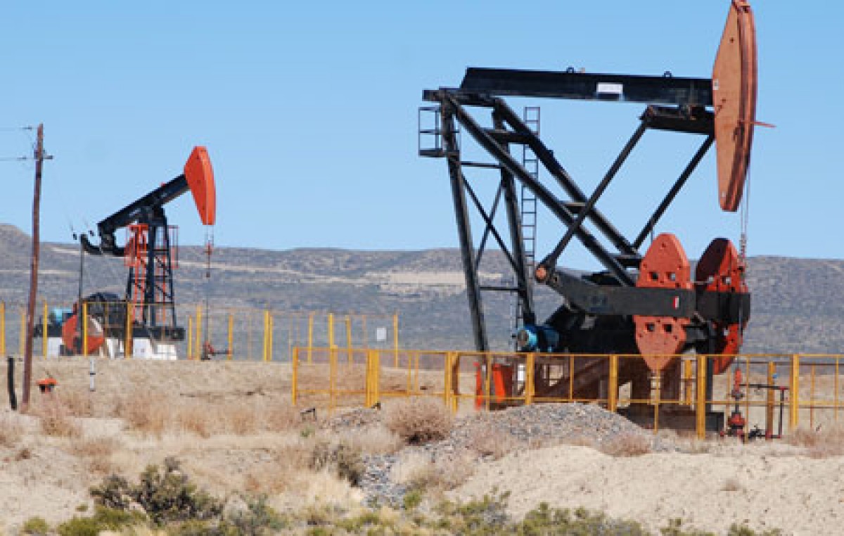 Neuquén regulará radicación de las empresas de petróleo
