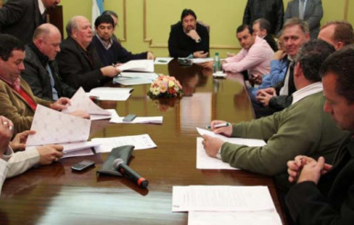 Misiones: reunión con Intendentes para diagramar la asistencia prioritaria por inundaciones