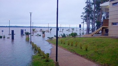 Por la crecida del río, los Municipales de Concordia postergan la discusión salarial