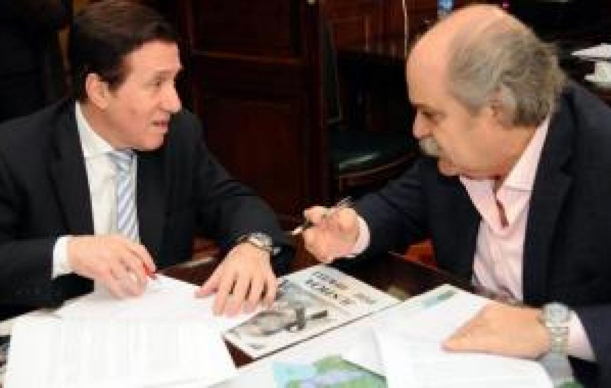 Policía Local: La Plata y Lanús se sumaron a la medida