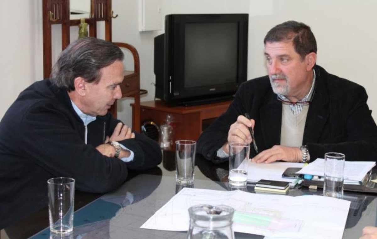 Anuncian 400 nuevas viviendas para Viedma
