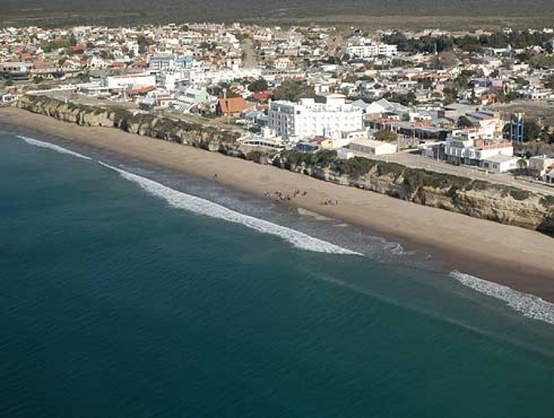 Municipalización de Las Grutas: Punta del Este depende administrativamente de otra ciudad pero se ha desarrollado