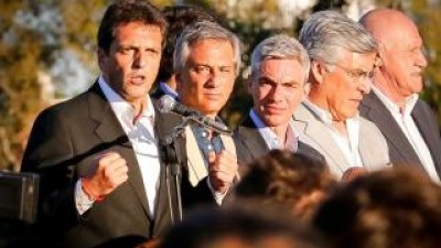 Intendentes massistas de Buenos Aires se reúnen para analizar su adhesión a la Policía Comunal