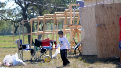 Ya hay 95 personas evacuadas en Santa Fe y la Municipalidad construye más módulos